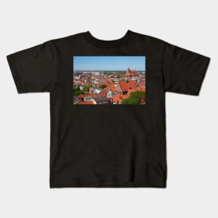 Old town, Wismar, Mecklenburg-Western Pomerania, Germany Kids T-Shirt